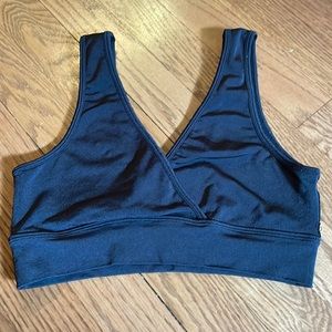 Good American sports bra